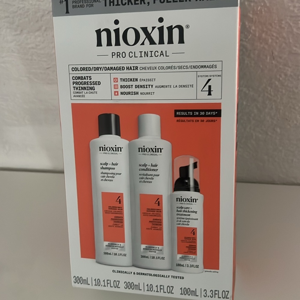 New in box NIOXIN
COLORED/DRY/DAMAGED HAIR CHEVEUX COLORÉS/SECS/ENDOMMAGÉS - Picture 1 of 17
